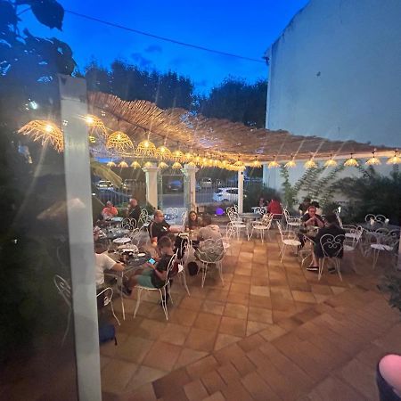 Hotel Le Patio De Fabio Bollène Zewnętrze zdjęcie